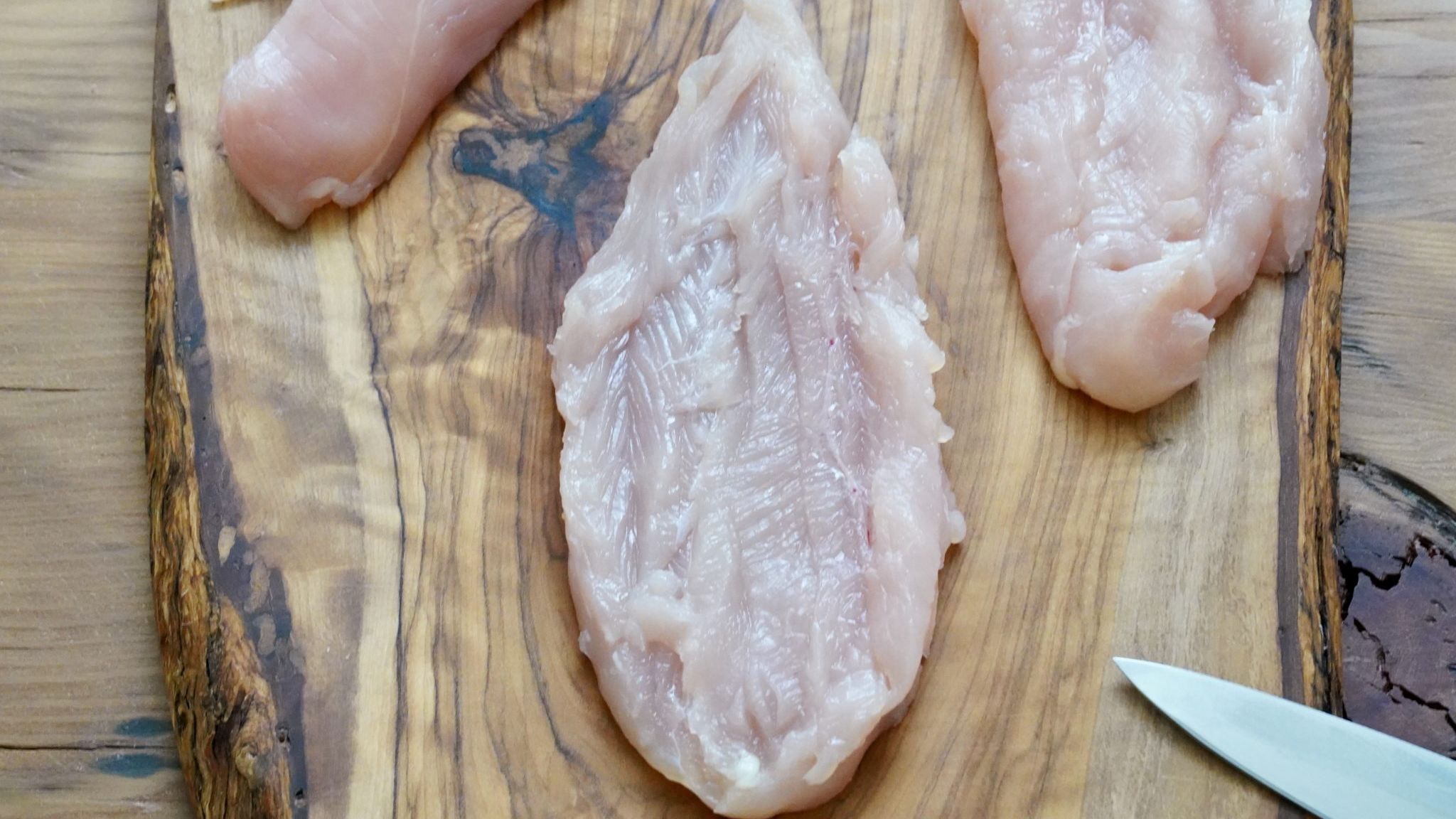 ささみの開き方。観音開きのやり方を動画で！鶏ささみを左右に開く方法 