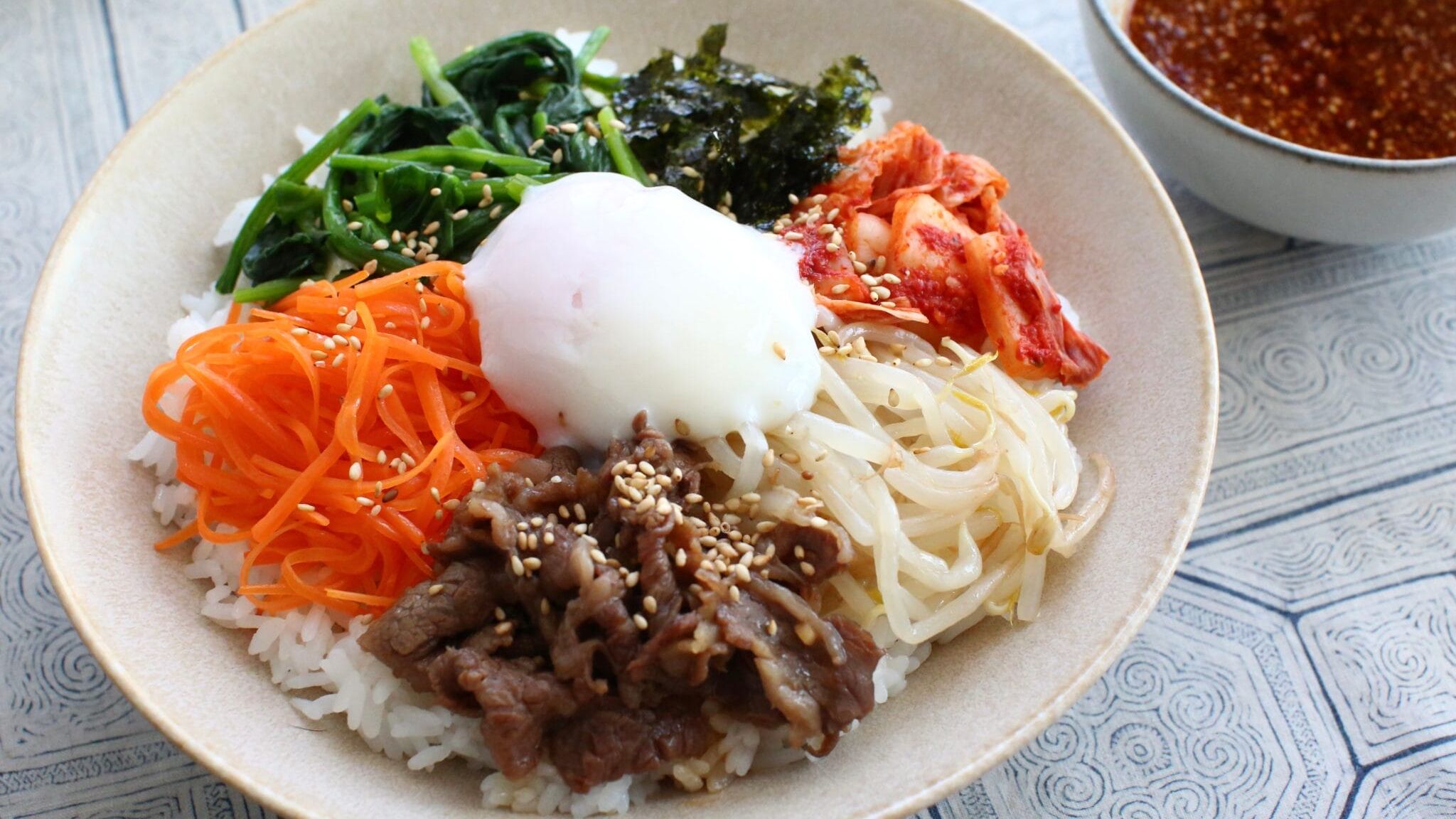 ビビンバのレシピ｜本格の味をおうちで！ナムル＆甘辛牛肉で絶品 | や