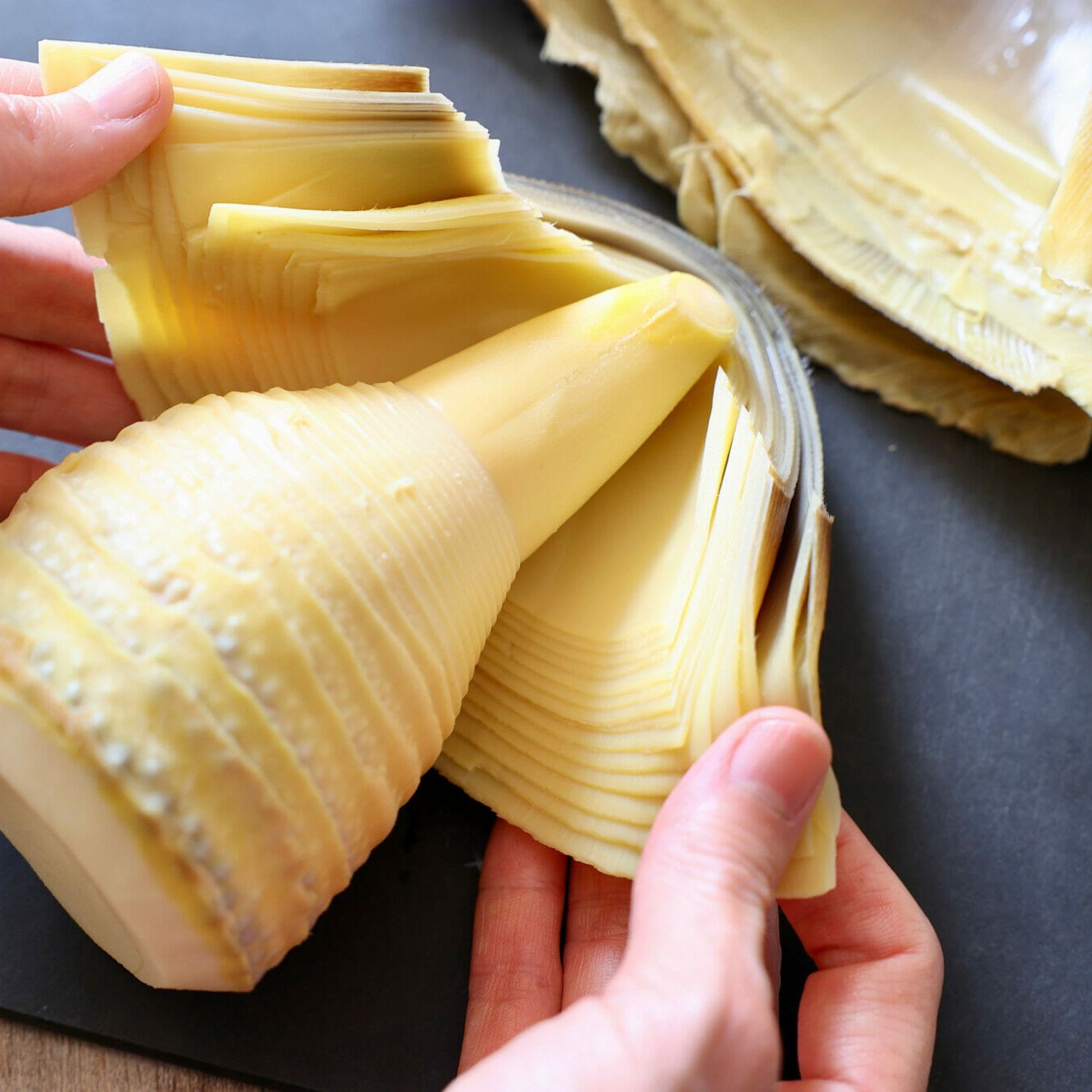 たけのこの剥き方。どこまでむくか！皮むきを解説。 | やまでら くみこ