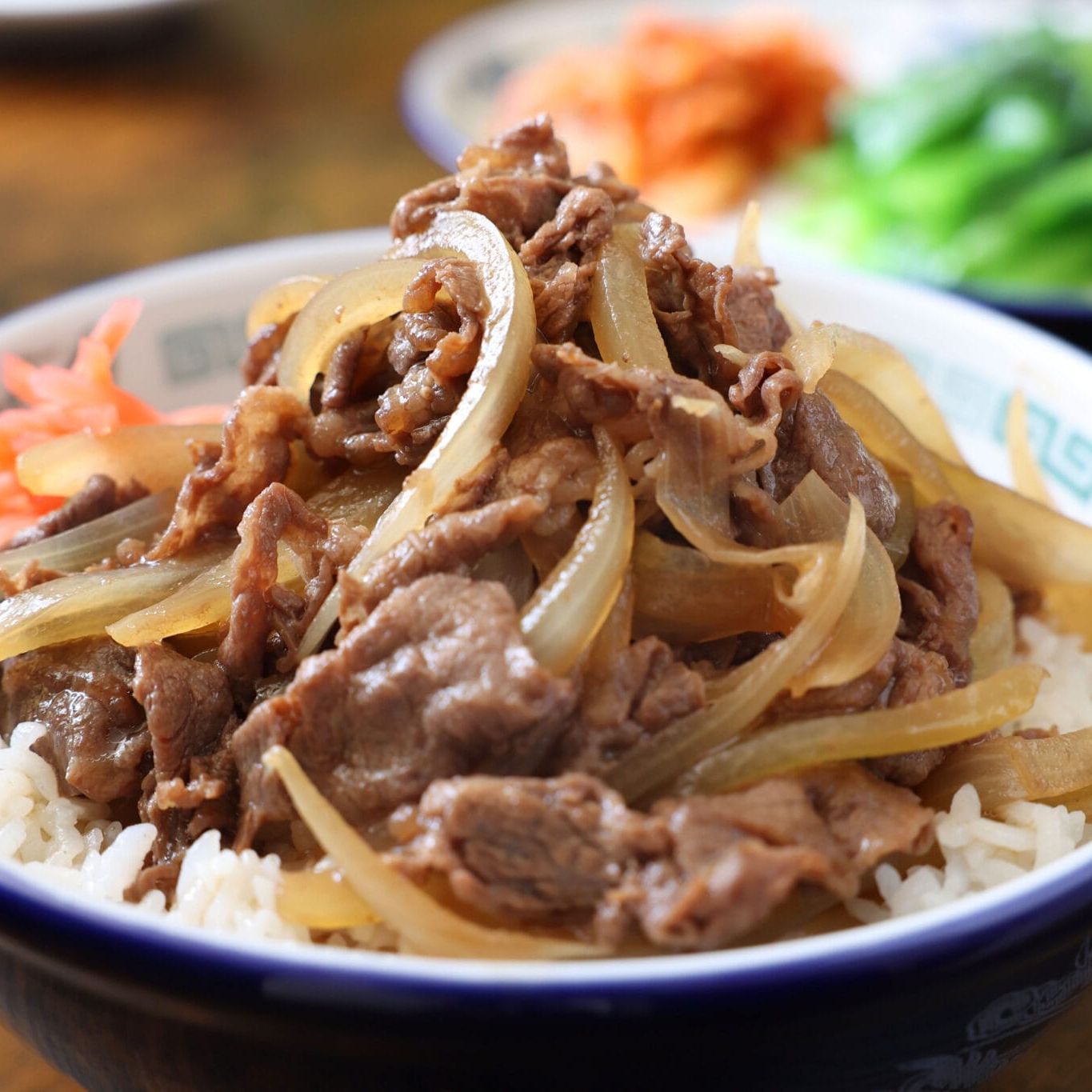牛 丼 レシピ めんつゆ