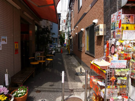 横浜中華街の「小島食器」