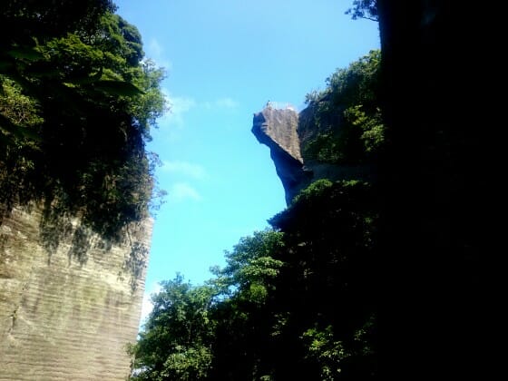 鋸山の地獄のぞき