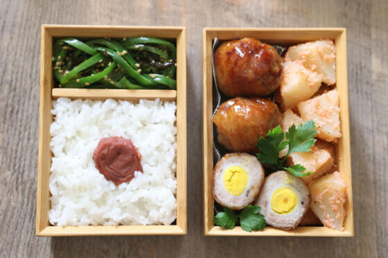 お弁当おかず（うずらの卵の肉巻き弁当）