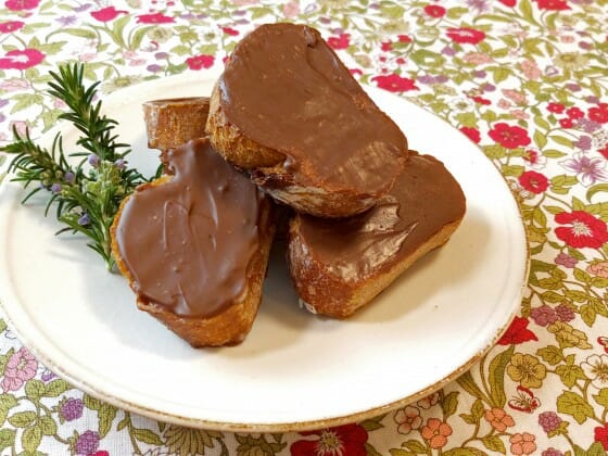 チョコラスクのレシピ。みきママの簡単バレンタインチョコ。