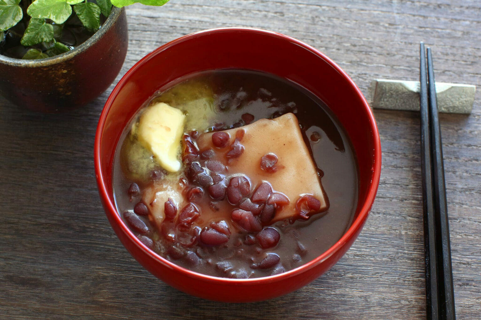 おしるこのアレンジレシピ。バターを混ぜるだけ!簡単で美味しい食べ方。 | やまでら くみこ のレシピ