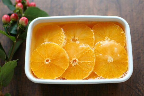 爽やかな風味！オレンジ酢のレシピ。酢漬けで手軽にサワードリンク。