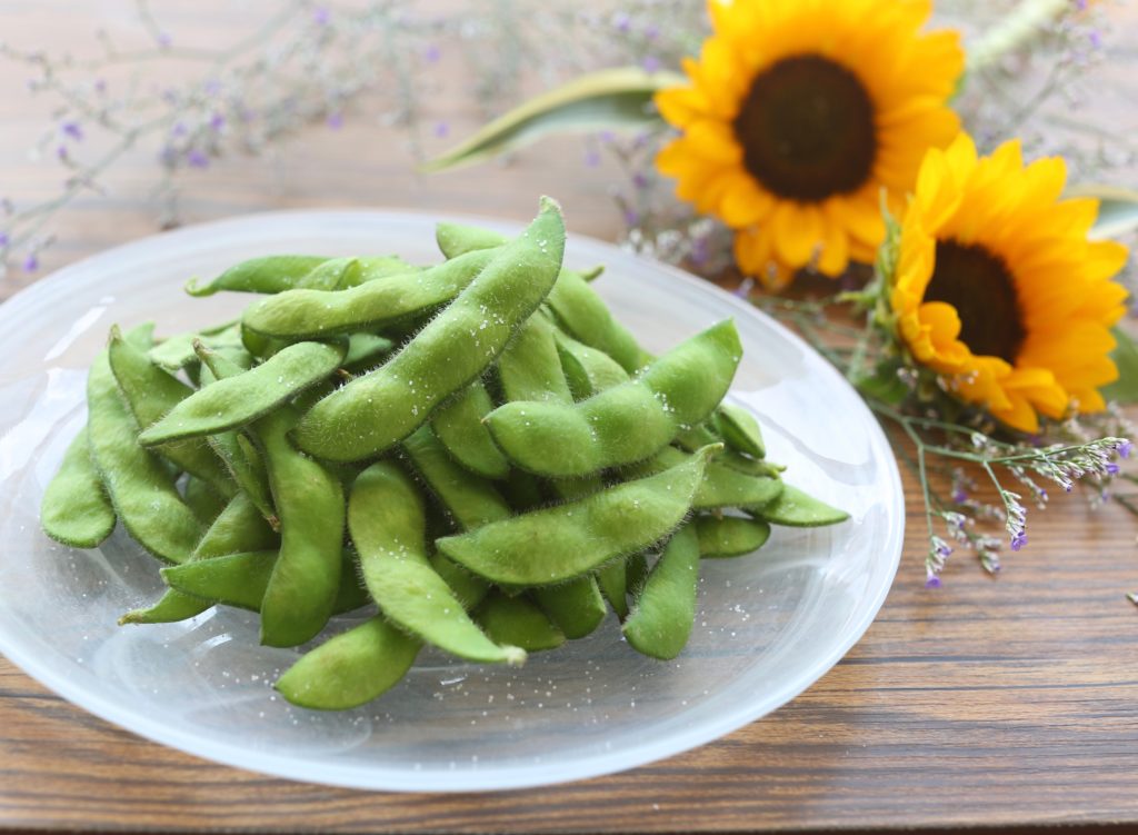 枝豆の美味しい茹で方!茹で時間は鍋で4〜5分。味と栄養面を解説。 | やまでら くみこ のレシピ
