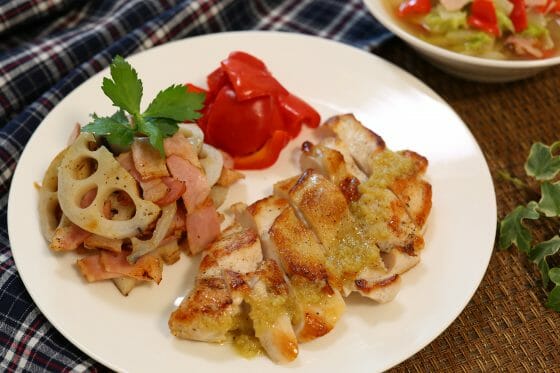 鶏むね肉のレシピ。柳澤英子さんの、ガッツリステーキ。