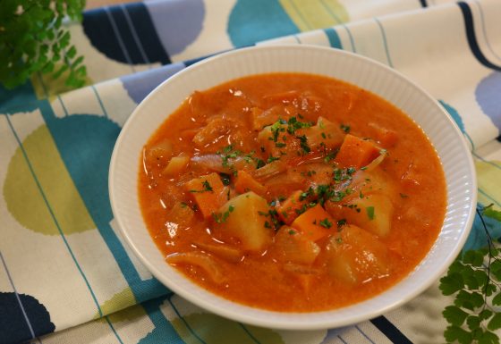 ミネストローネのレシピ。トマトミルクスープの作り方。