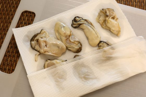 牡蠣の下処理と冷凍保存の方法。