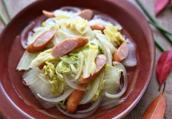 くたっと味しみ！白菜とウインナーのコンソメ煮レシピ。簡単洋風おかず。