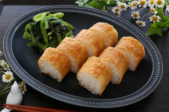 いなり寿司のおすすめレシピ。レンジで超簡単！いなりロール。