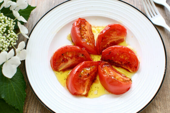 こんがり甘い！焼きトマトのレシピ。フライパンで簡単トマトソテー。