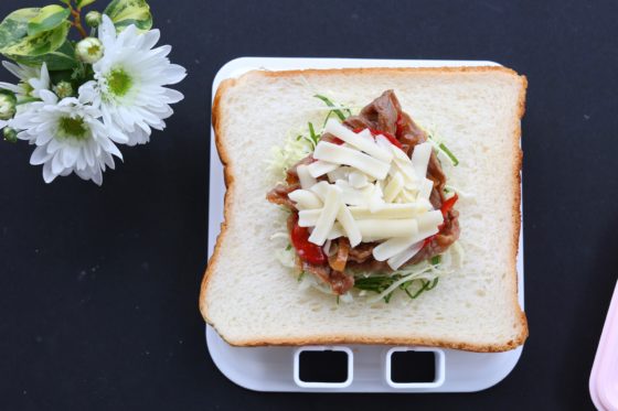 ホットサンドの作り方