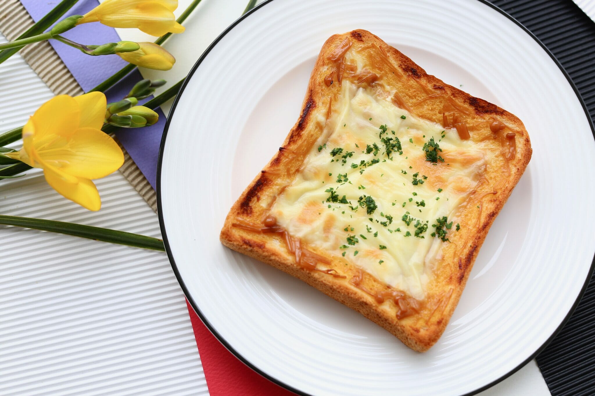 なめたけチーズトーストのレシピ。北斗晶さんの食パン簡単料理。 やまでら くみこ のレシピ