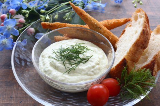 ザジキの作り方と食べ方。ギリシャ料理の定番ソースのレシピを徹底解説！