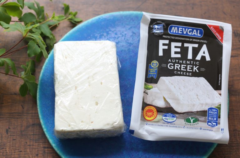 フェタチーズ漬けローストチキンのレシピ