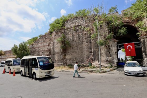 テオドシウスの城壁のエディルネ門