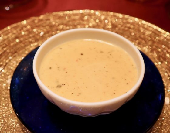東京・麻布十番のトルコ料理店「ブルガズ・アダ」のスープ