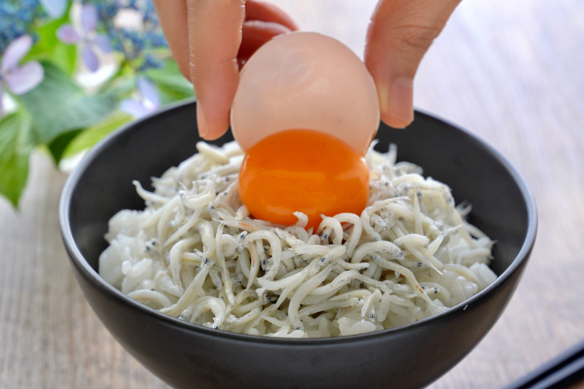 しらす丼 レシピ たれ, 簡単美味しい しらす丼のレシピ 作り方 – SNERO