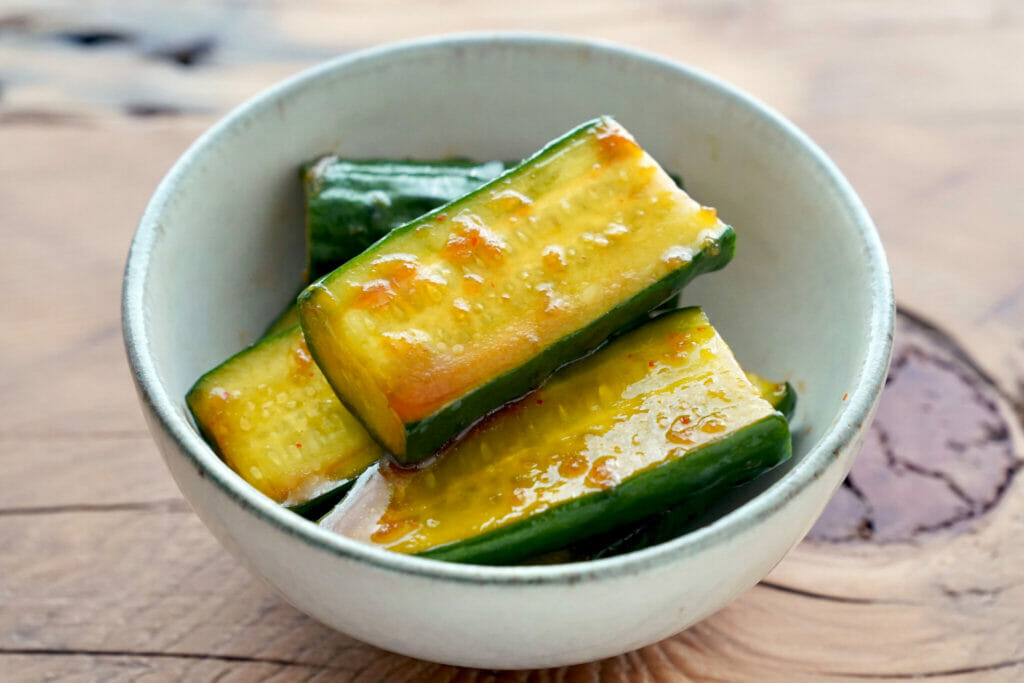 きゅうりの漬物のレシピ 保存袋で簡単 にんにく醤油 ごま油で味付け やまでら くみこ のレシピ