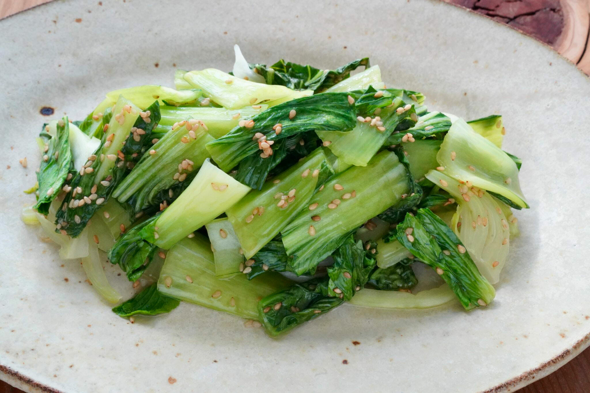 チンゲン菜ナムルのレシピ。ごま油で風味豊かに！青梗菜の簡単おかず。 やまでら くみこ のレシピ