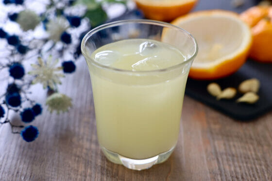 柚子果汁で爽やかに！柚子ジュースのレシピ。原液シロップを冷蔵ストック