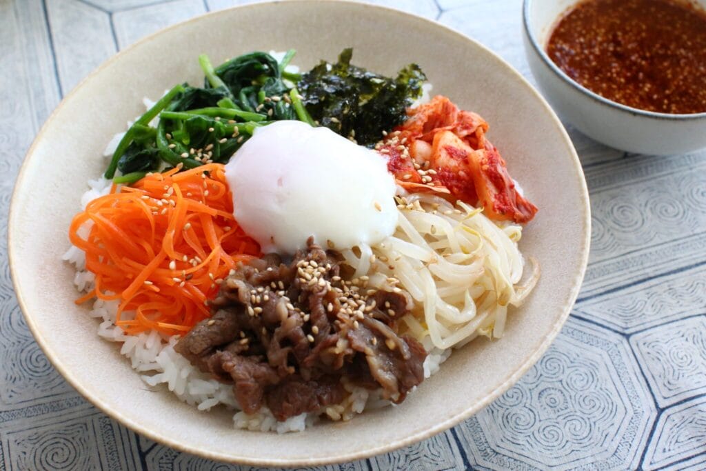 ビビンバのレシピ|本格の味をおうちで!ナムル&甘辛牛肉で絶品 | やまでら くみこ のレシピ