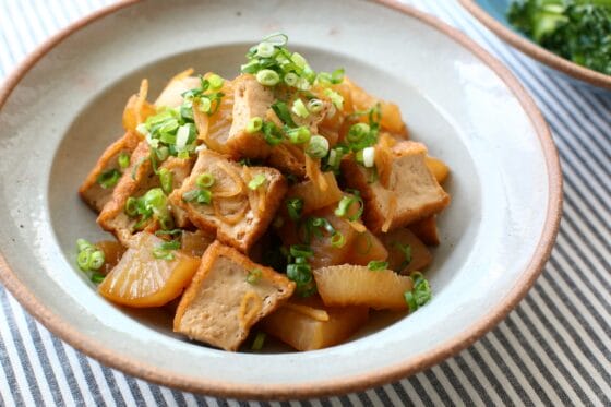 ご飯に合う！大根と厚揚げの煮物