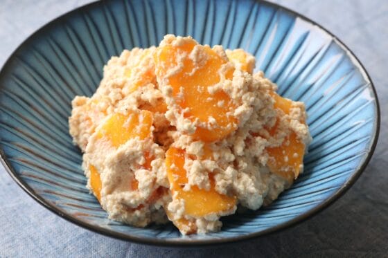 柿の白和えレシピ｜柿のやさしい甘さと豆腐がなじむ、穏やかな味わいの一品