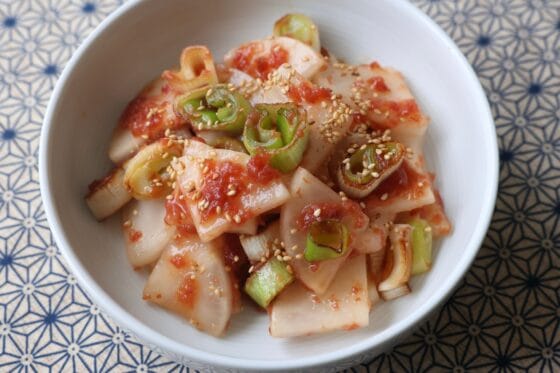 梅大根のレシピ｜香ばしねぎで風味良く、大根と梅干しのさっぱり和え