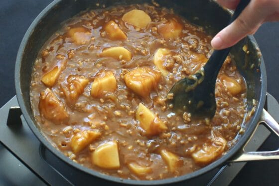 出来上がった里芋カレー