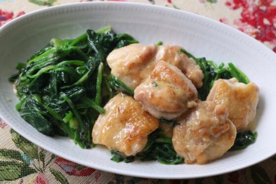 鶏肉とほうれん草のクリームソテー｜鶏もも肉と生クリームのごちそうレシピ
