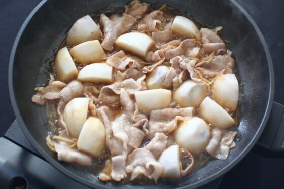 8分煮て落とし蓋を外した直後の状態