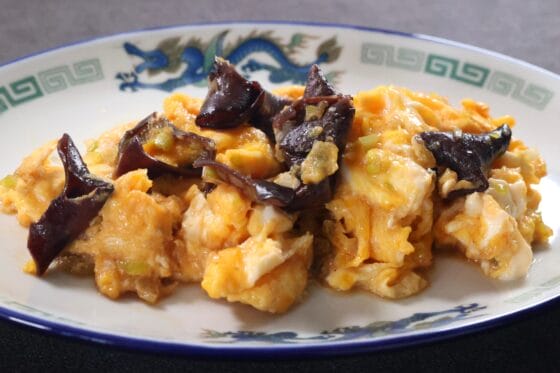 きくらげと卵の中華炒め｜ふわふわ卵とコリコリ食感の簡単レシピ