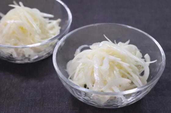 やさしい甘みが引き立つ！新玉ねぎのマリネ