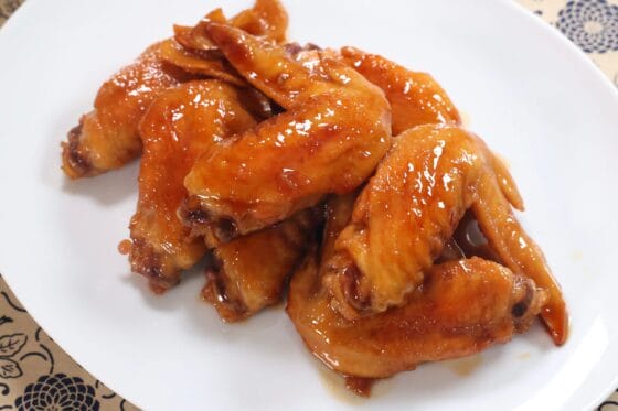 手羽先の甘辛煮のレシピ｜フライパンで簡単、照りよく仕上がる定番の煮付け