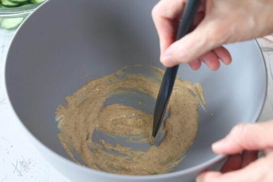 ごまマヨだれを作る