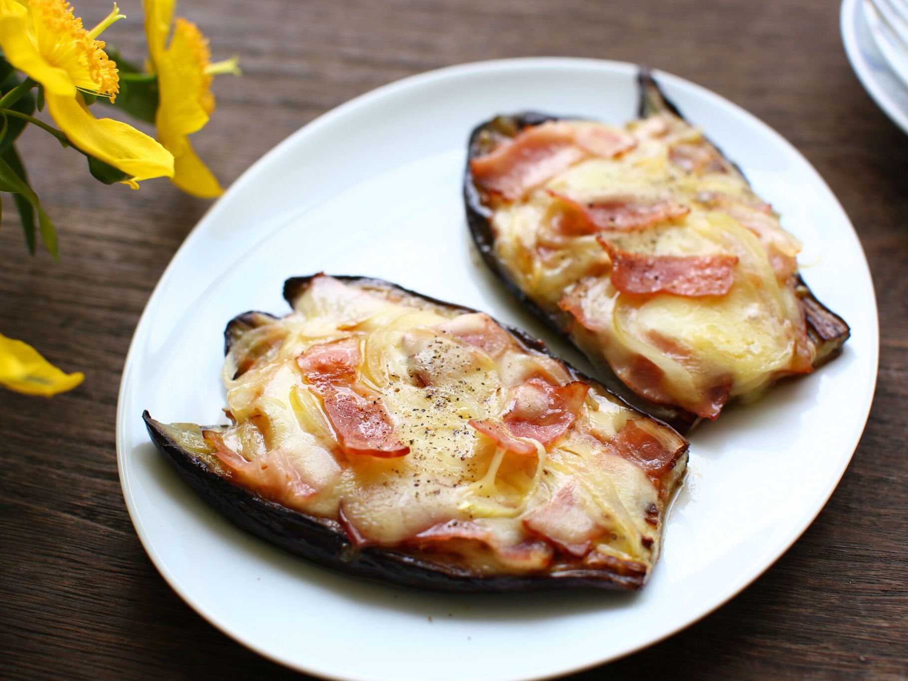 なすピザのレシピ・作り方。こんがりトロ旨！ | やまでら くみこ のレシピ