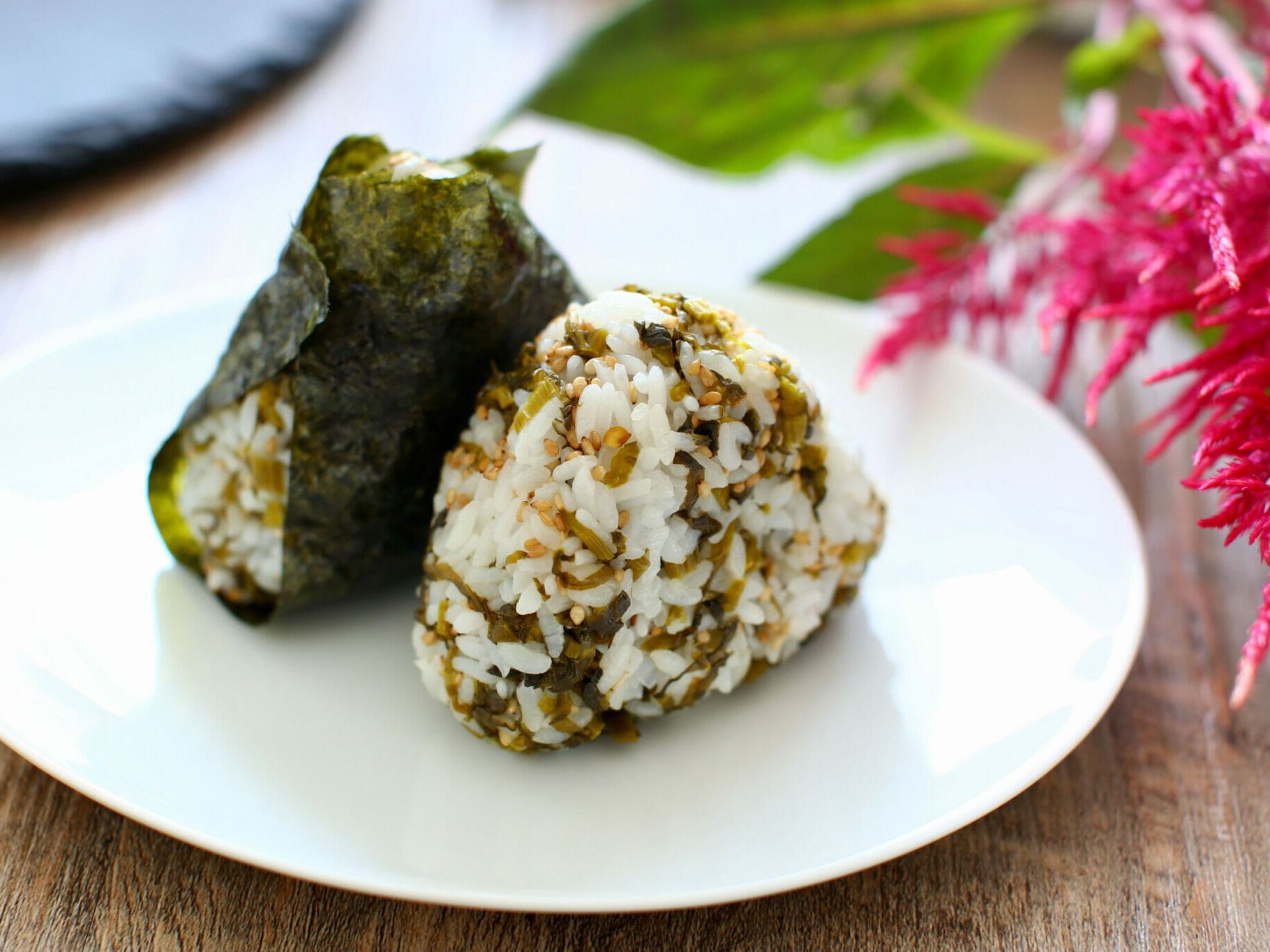 たかなおにぎり様 たかなおにぎり様 高菜おむすびのレシピ・作り方