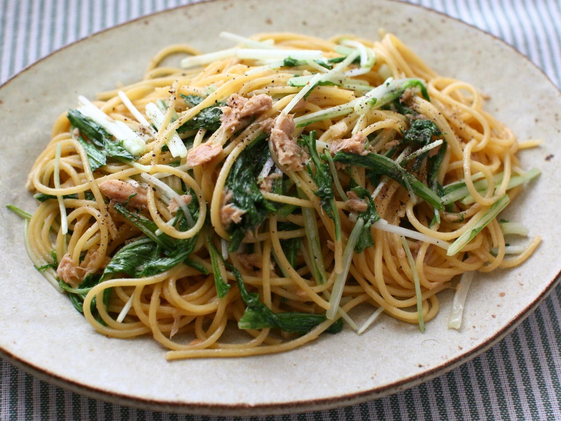ツナ と 水菜 の パスタ