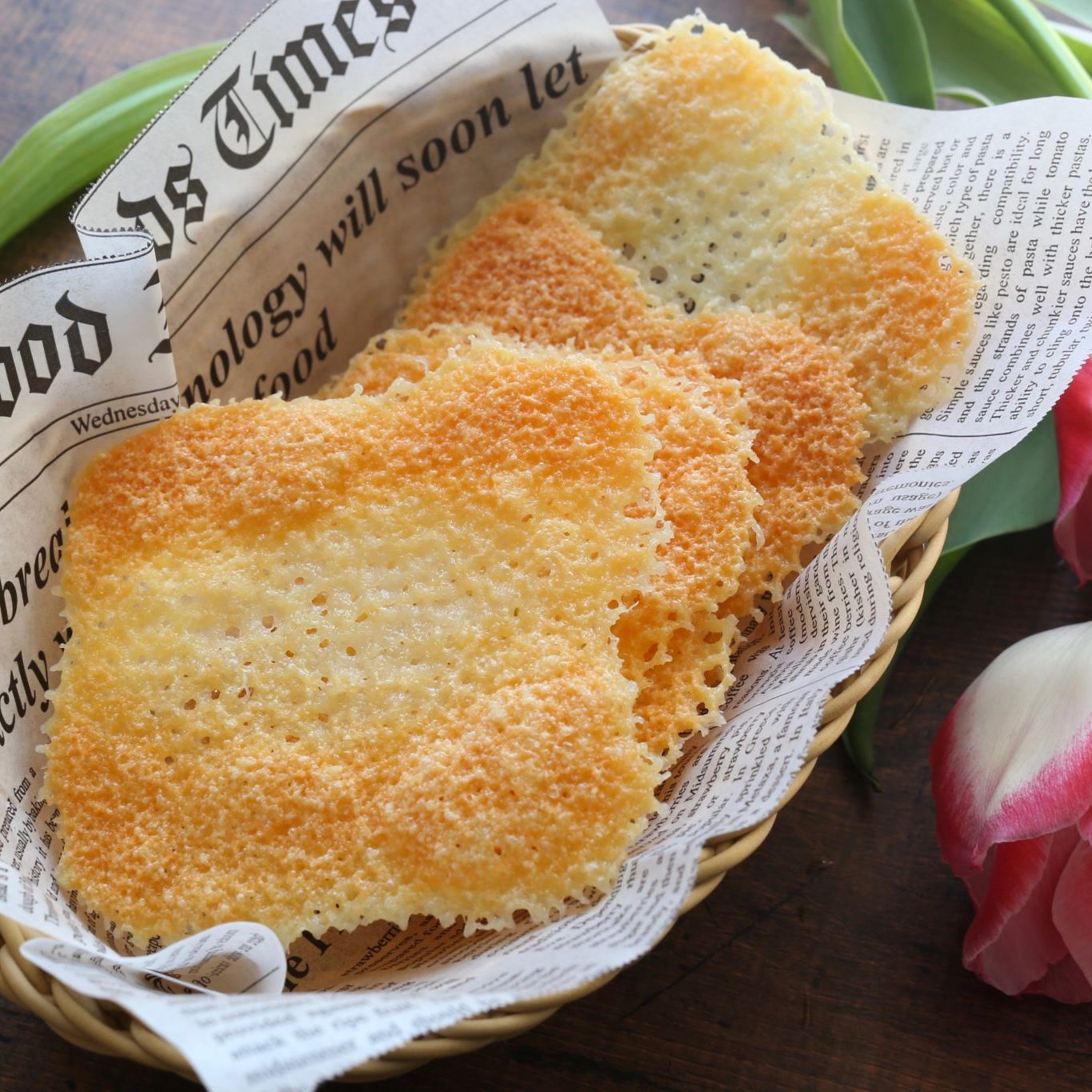 スライスチーズせんべいのレシピ レンジでたった1分半で完成 やまでら くみこ のレシピ
