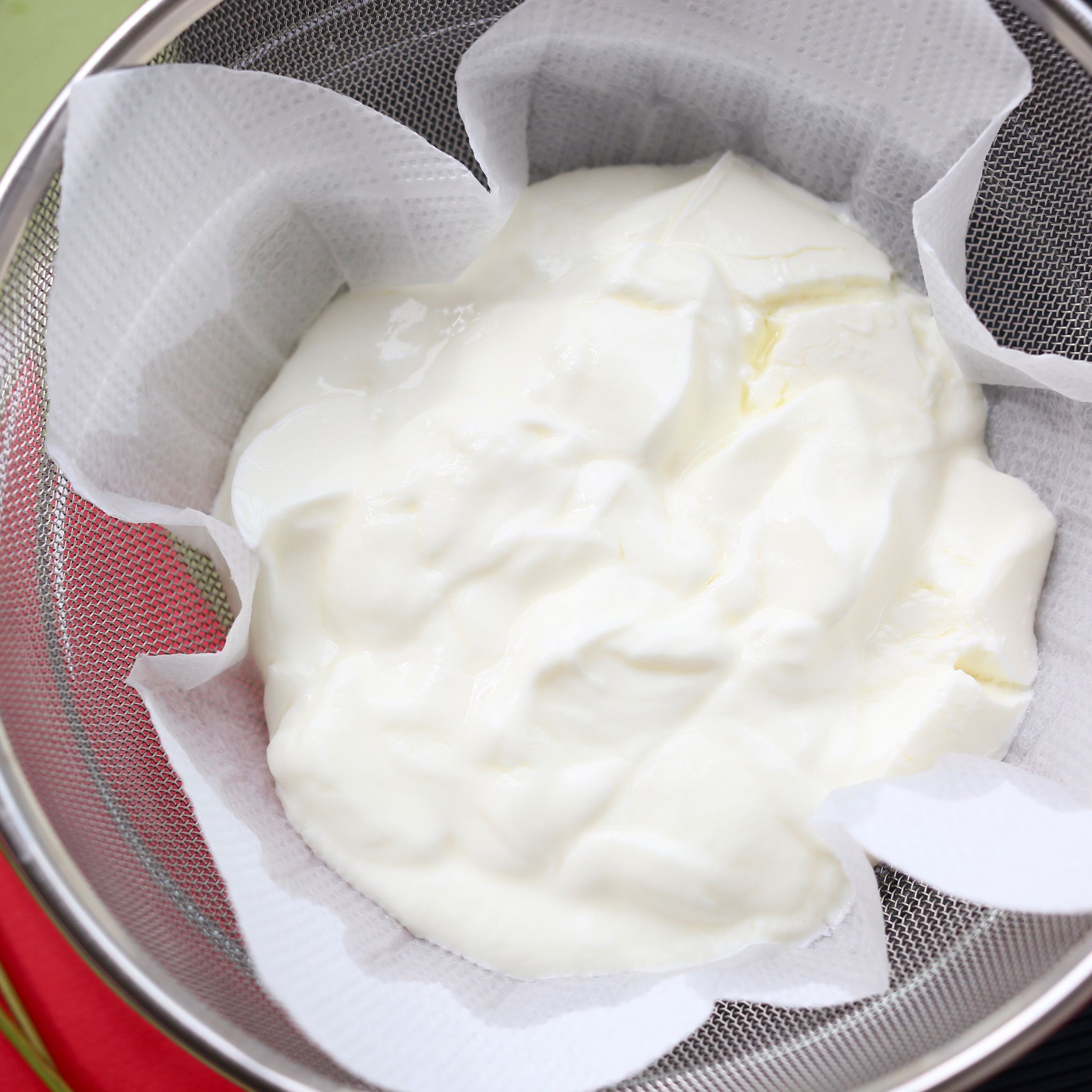 水切りヨーグルトの作り方 水切りする方法2パターンとおすすめレシピ やまでら くみこ のレシピ