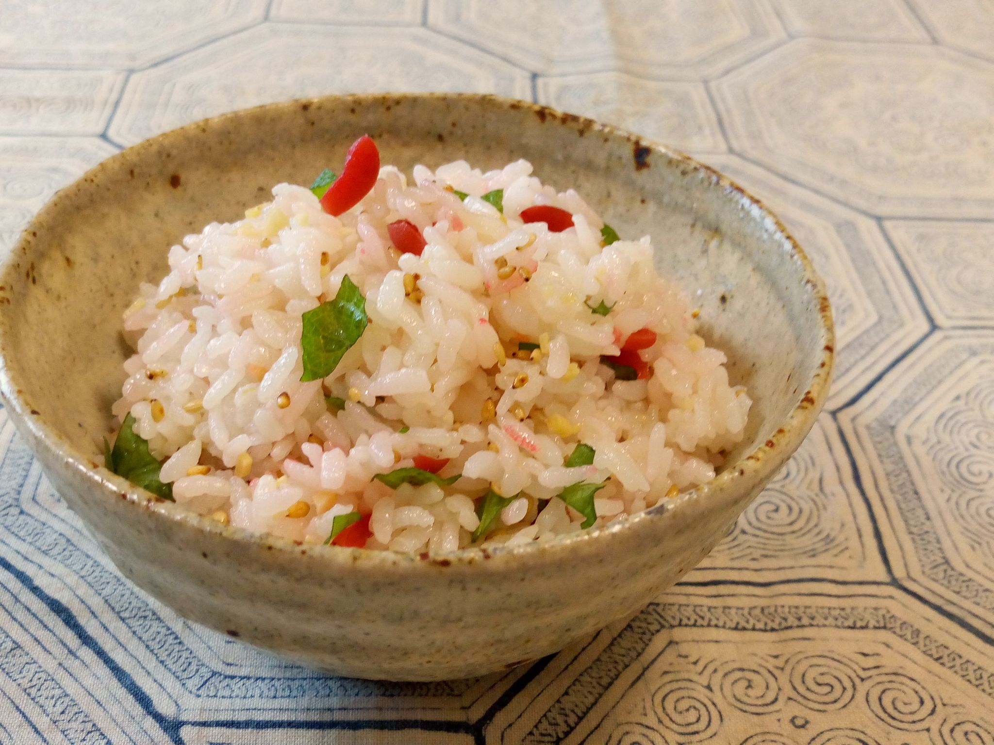 家事えもんのお弁当のご飯のレシピ。彩り鮮やか混ぜご飯。 | やまでら くみこ のレシピ