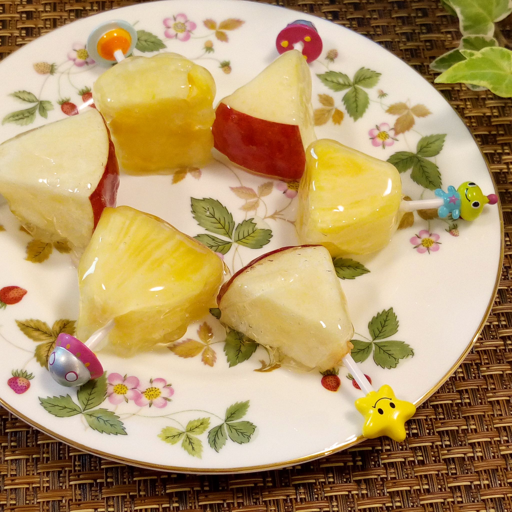 りんごとパイナップルのレシピ 新食感のプルシャキフルーツ やまでら くみこ のレシピ