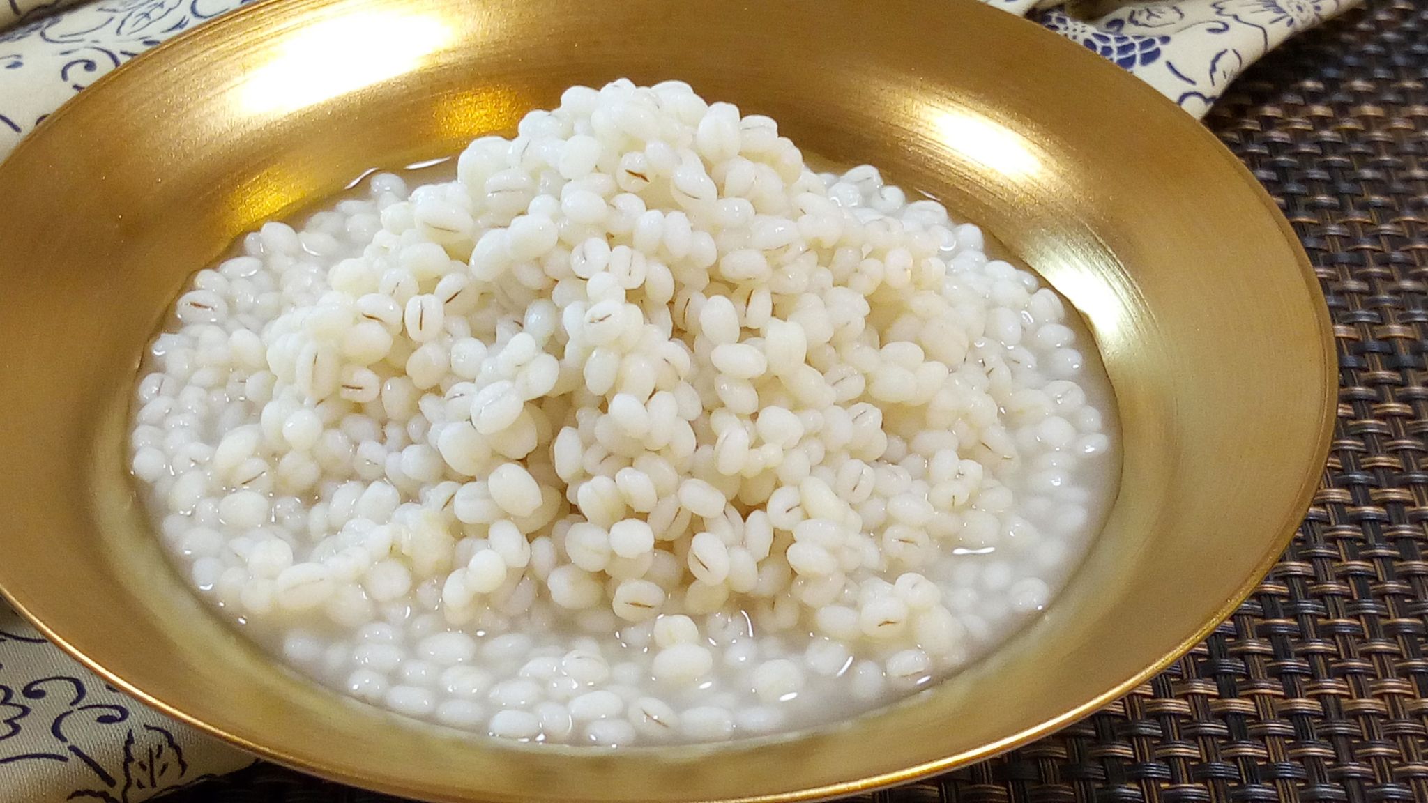 もち麦の茹で方と炊き方 鍋でもっちり 炊飯器でふっくら仕上げる方法 やまでら くみこ のレシピ