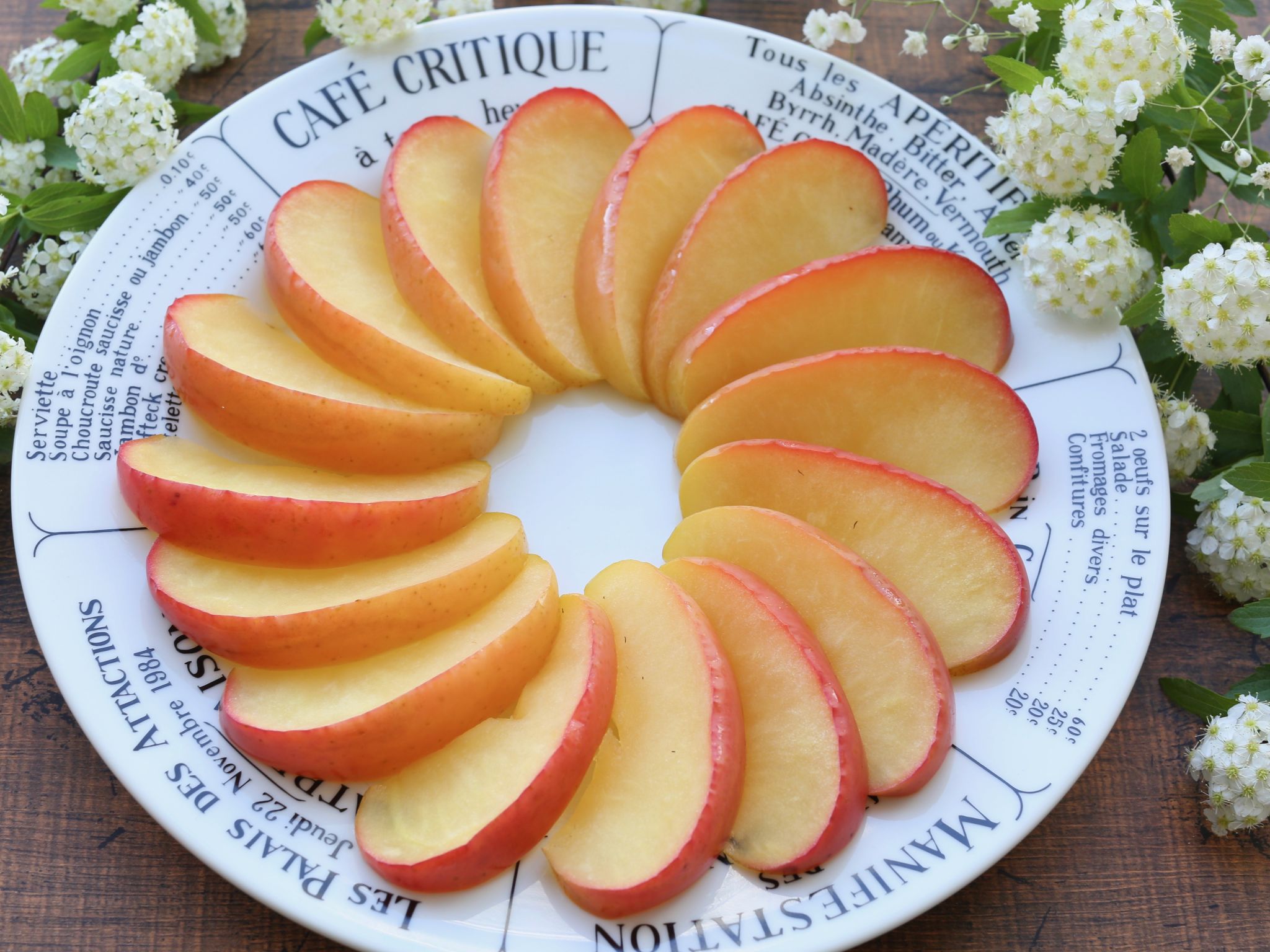 煮りんごの簡単レシピ 古くなったりんごも美味しく食べられる活用法 やまでら くみこ のレシピ