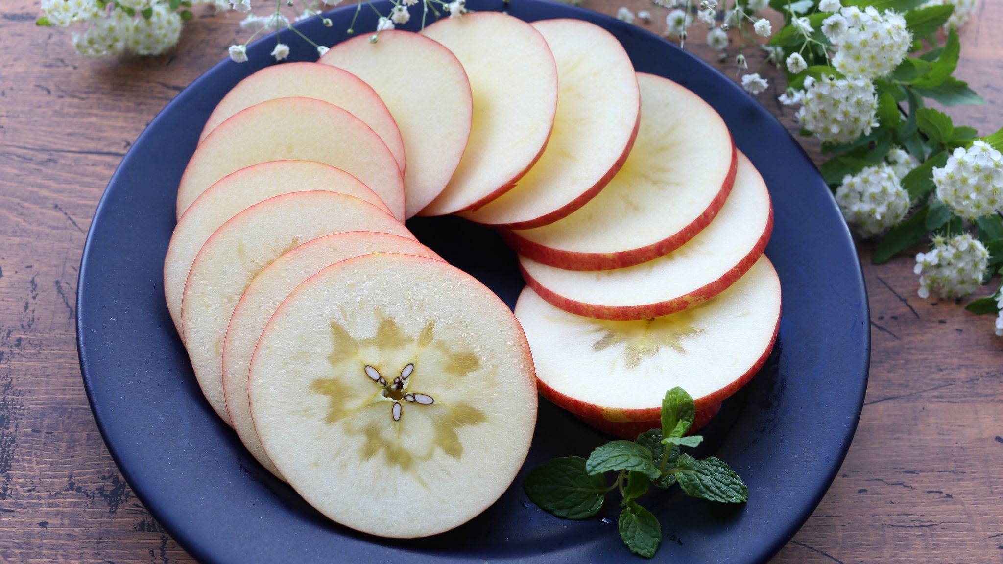 りんごの切り方は輪切りがおすすめ 皮ごと食べて栄養たっぷり やまでら くみこ のレシピ