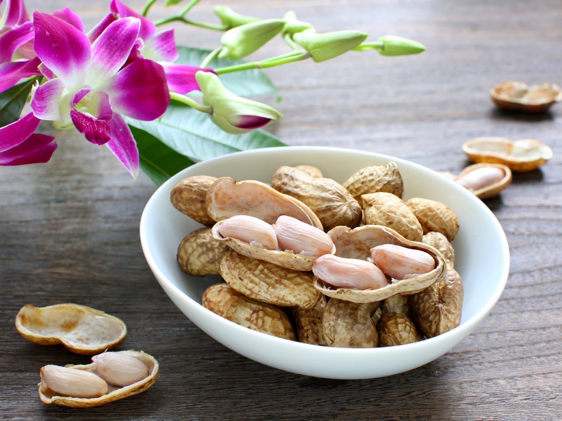 生落花生の茹で方と食べ方 旬の時期限定 水から塩茹でが一番 やまでら くみこ のレシピ